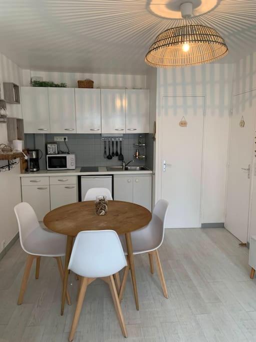 Houlgate Souplex 50M Plage Et Commerces Dış mekan fotoğraf